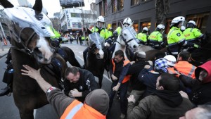 Melbourne, August 2012: Mounted police attack union construction workers during a workers dispute with the greedy Grocon corporation. The organs of the state are being unleashed ever more aggressively against the union movement, targeting in particular the CFMEU construction workers union. 