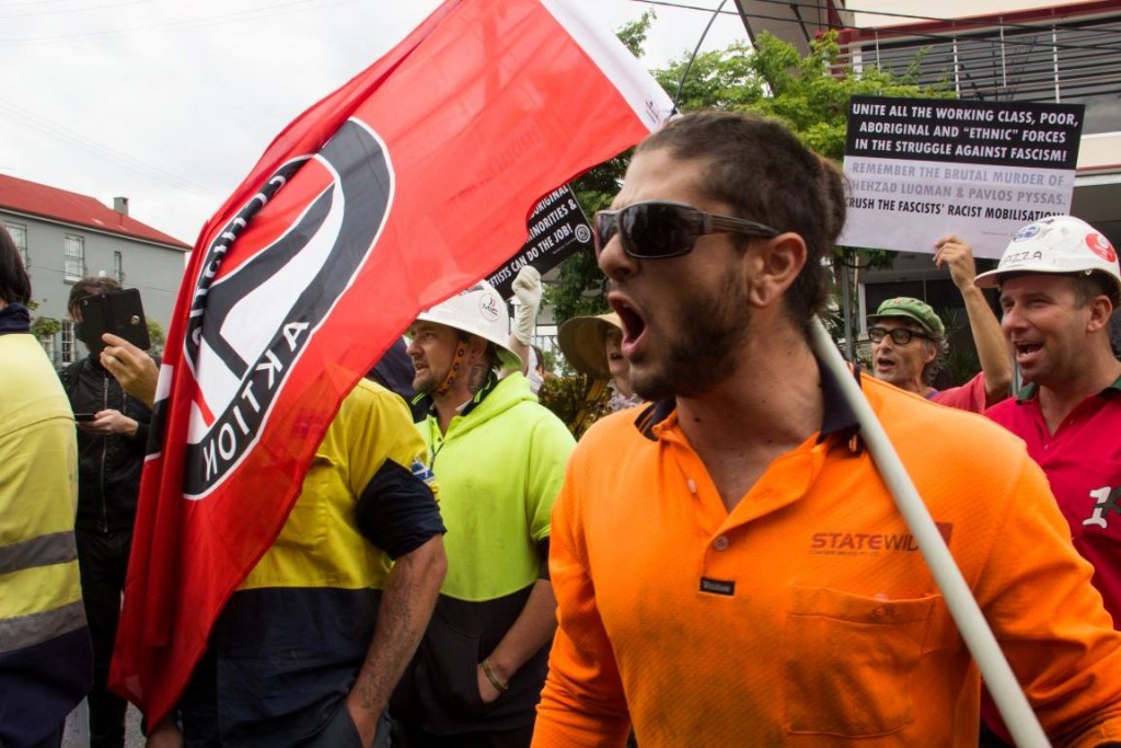 The 2 May 2014 anti-fascist action brought construction workers from the CFMEU, BLF and ETU unions together with anarchists, Trotskyist Platform, Socialist Alliance and other anti-racists.