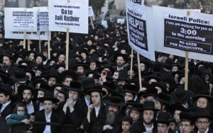 Orthodox Jews protest against conscription